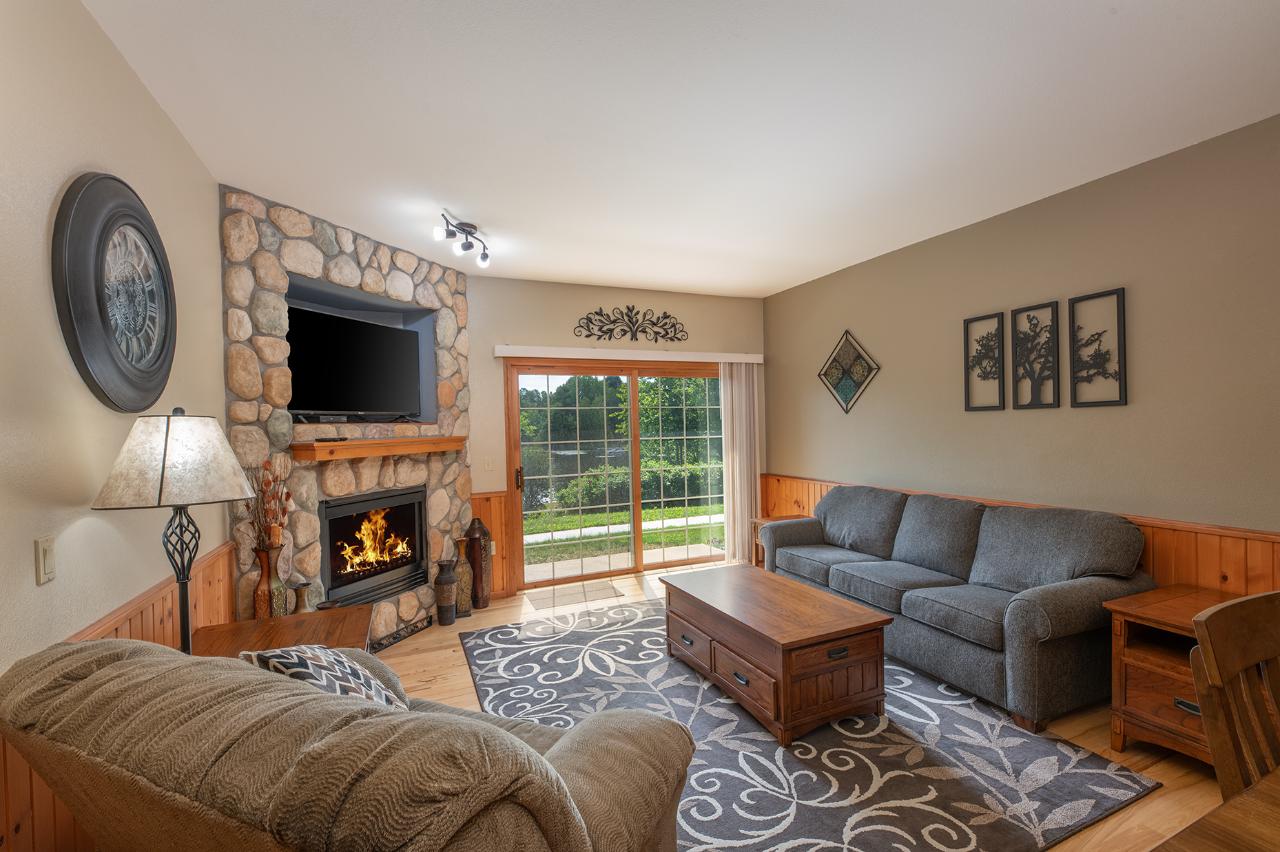 56680 Hwy 17 Redman Realty Group