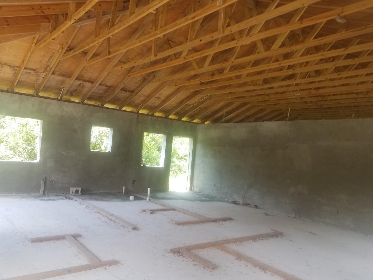 Hepburn Estates Xposure