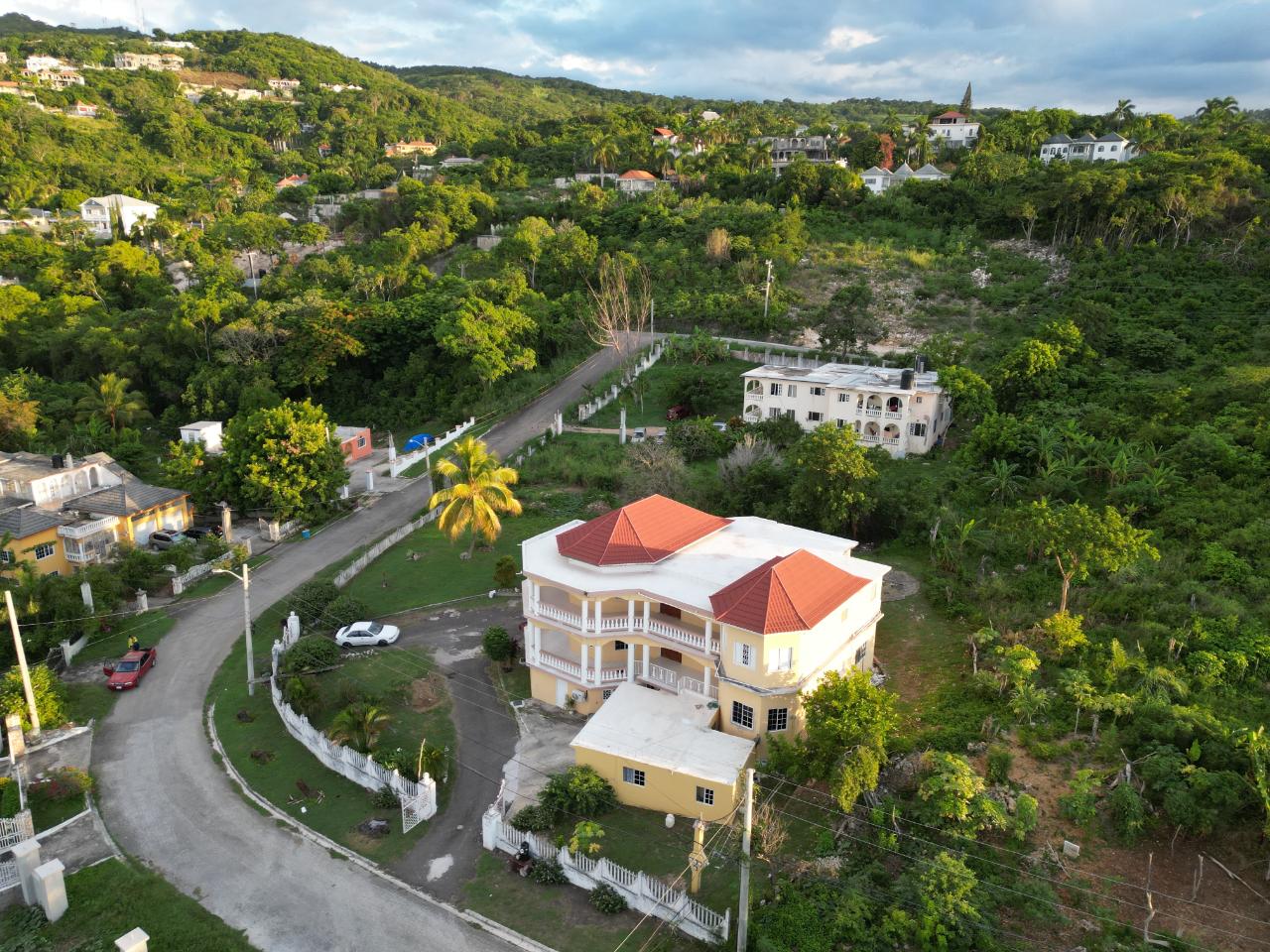 446 Red Birch Crescent Xposure