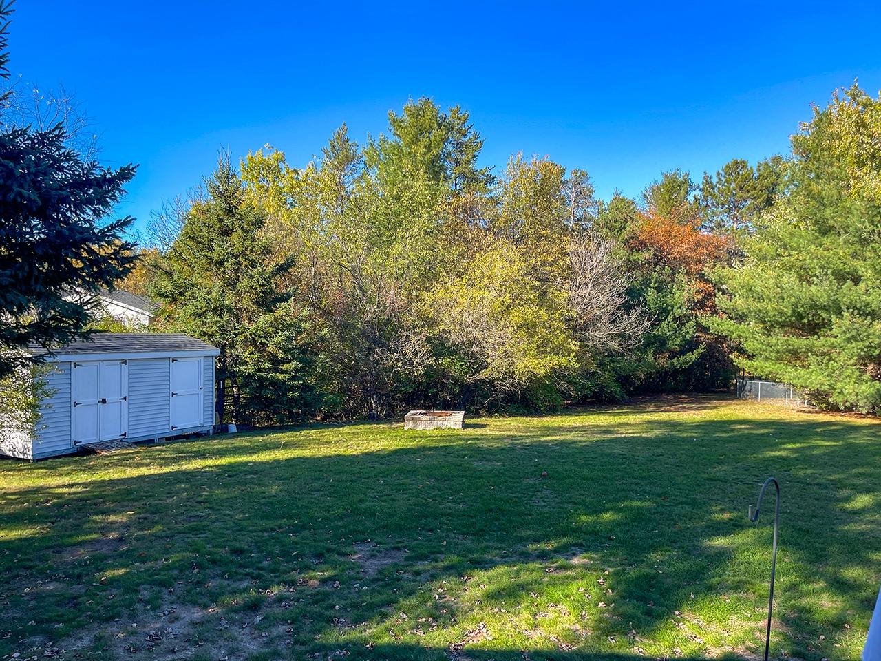 1017 East Acres Dr Northwoods Community Realty