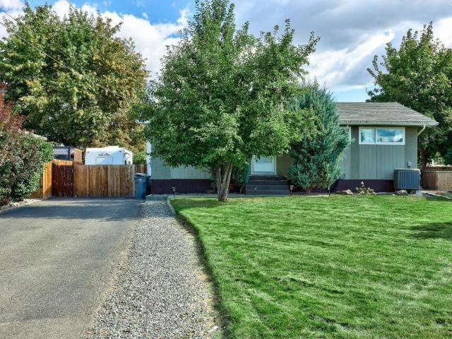 2215 Bonnie Place Xposure