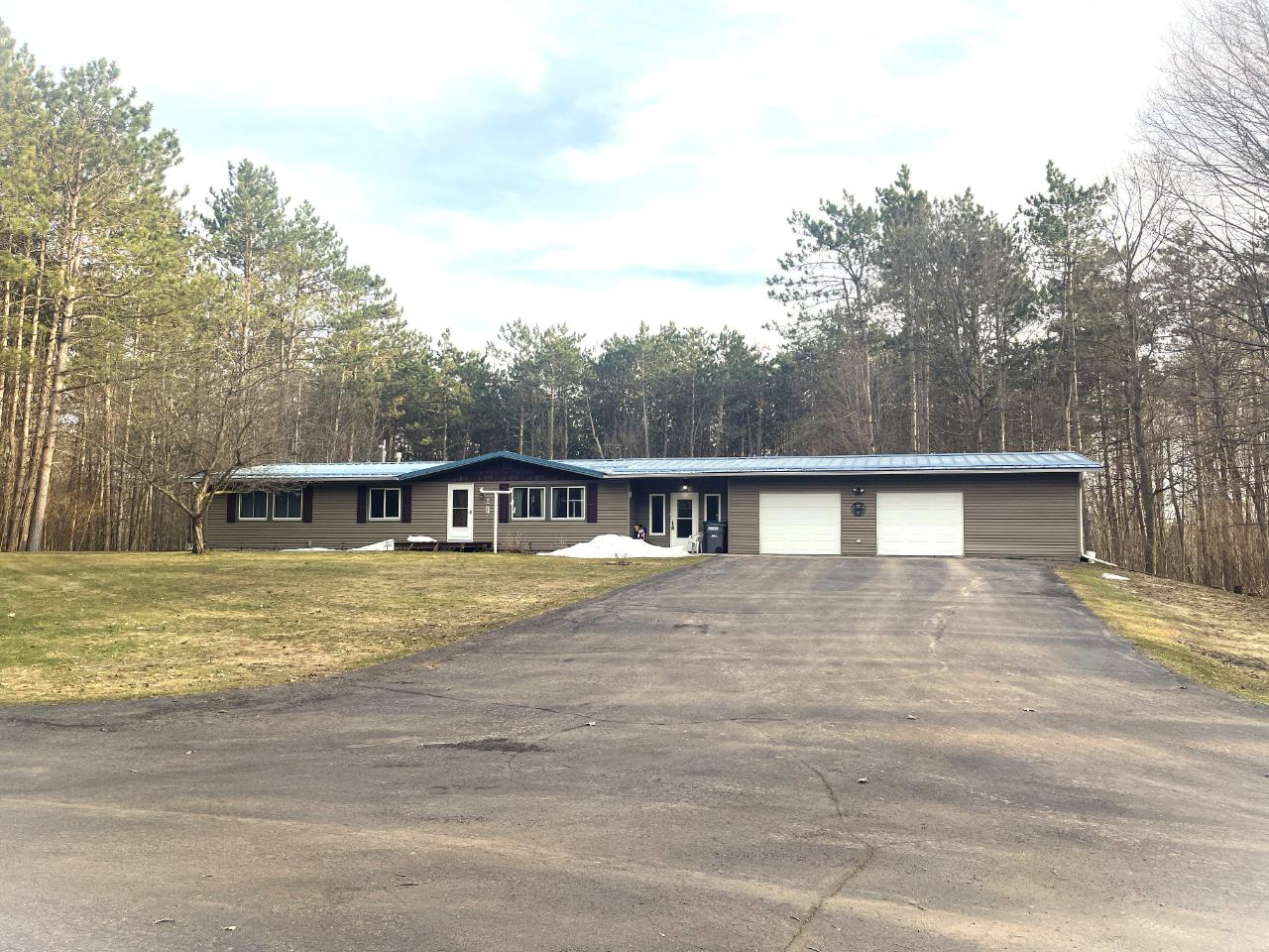 N937 Sugar Bush Rd Xposure