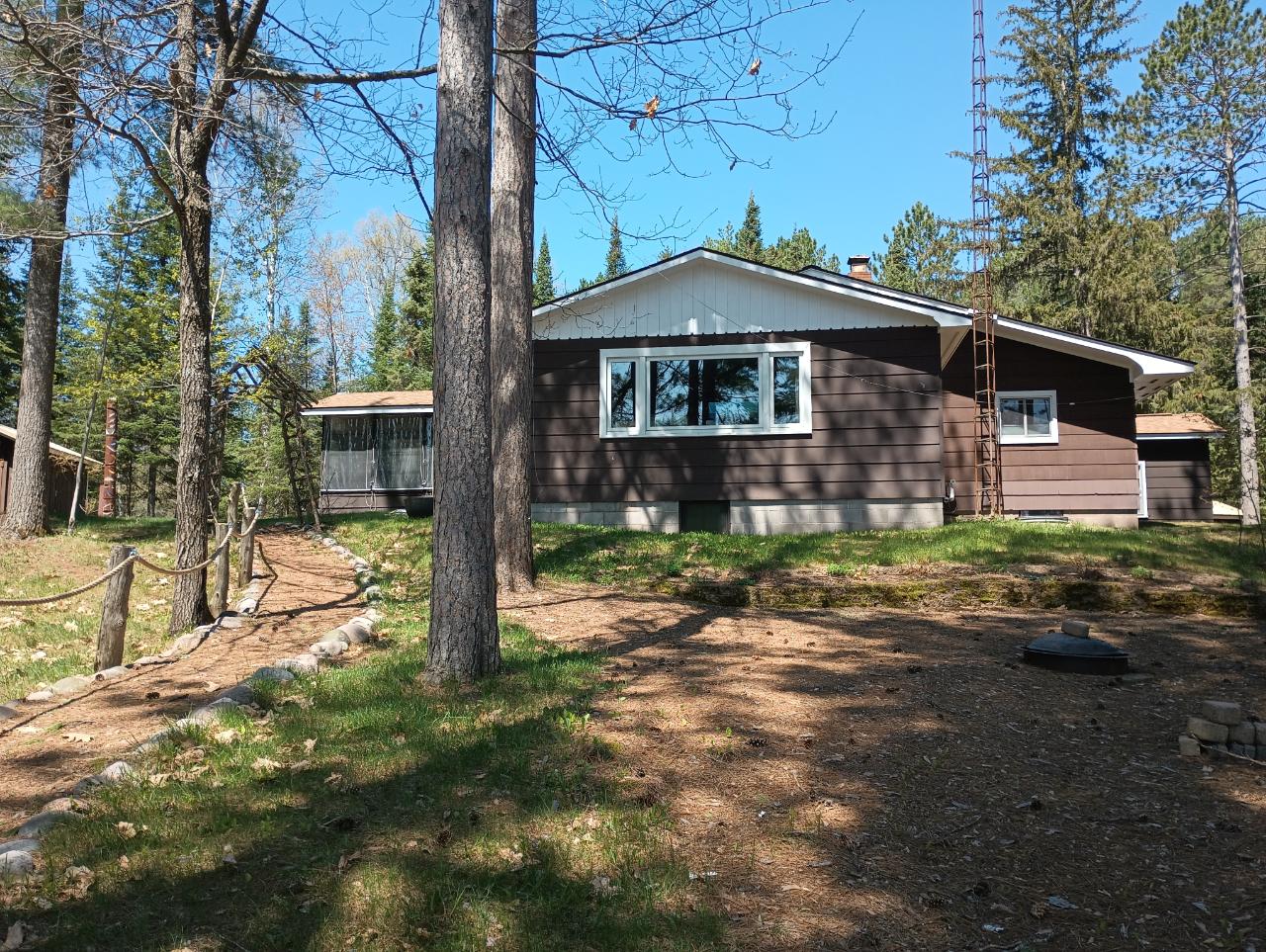 6770n Jones Rd Redman Realty Group