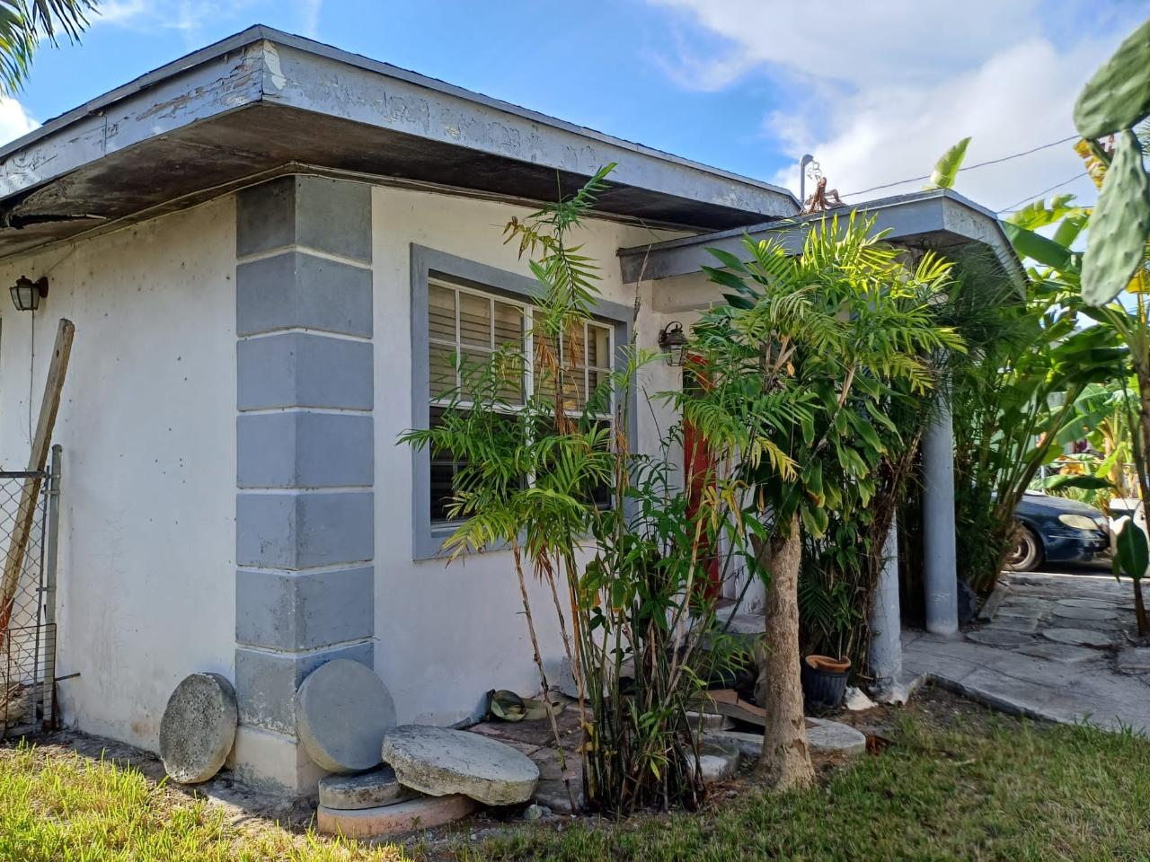 Pinewood Gardens Home Xposure