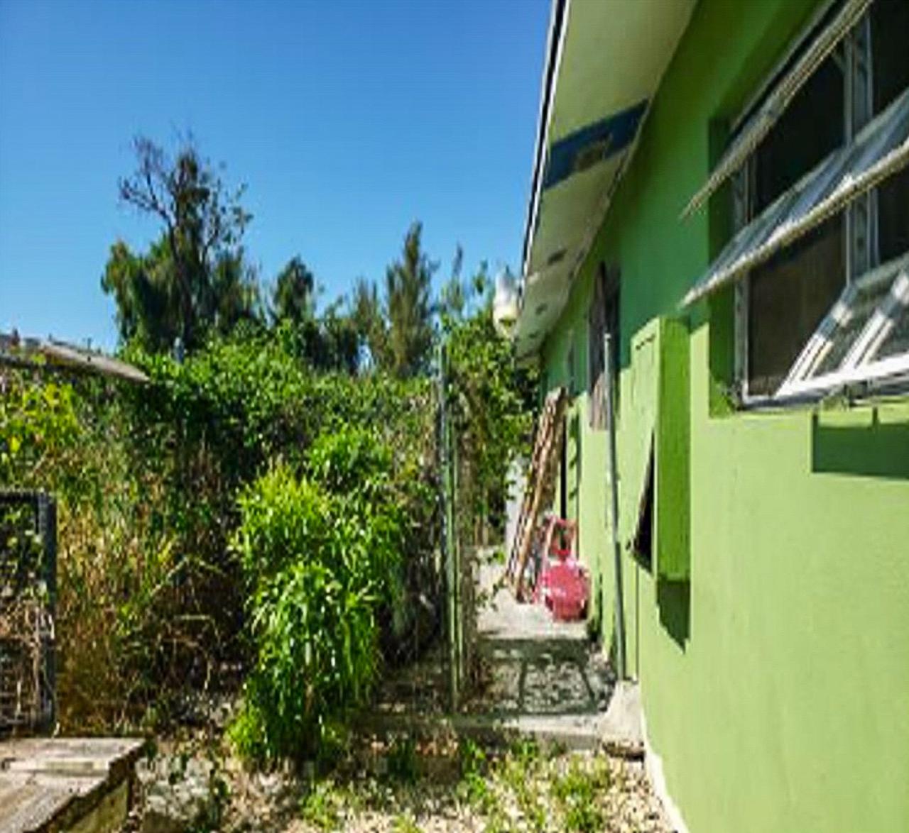 10 Winton Meadows Xposure