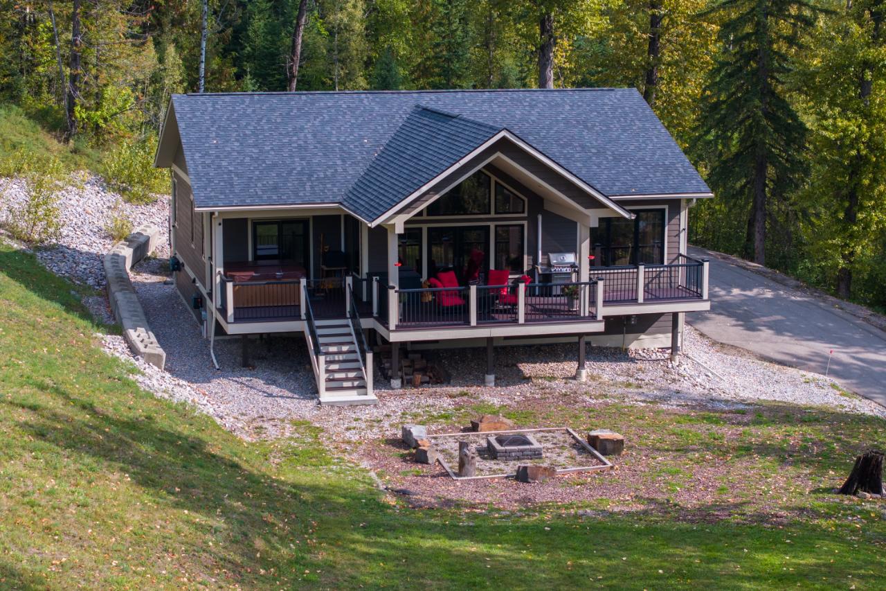 1613 Mcleod Avenue Xposure