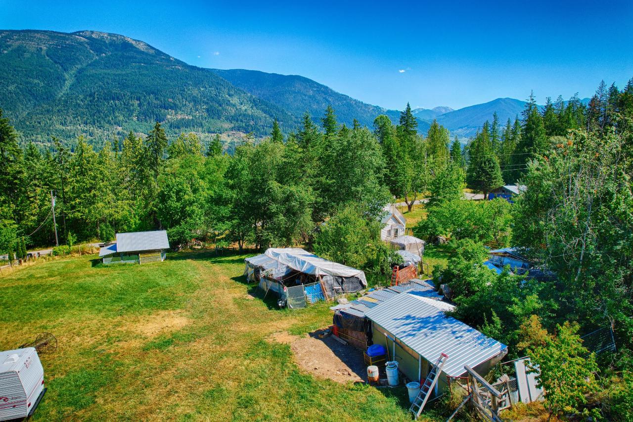 15781 Peters Road Xposure