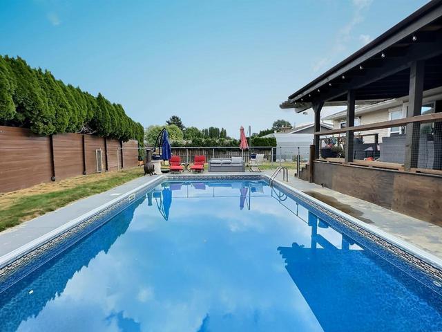 2550 Greenfield Ave EXP Realty (Kamloops)