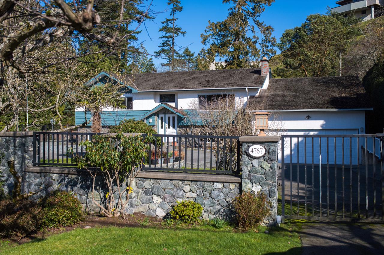 4767 Cordova Bay Rd The Condo Group Real Estate