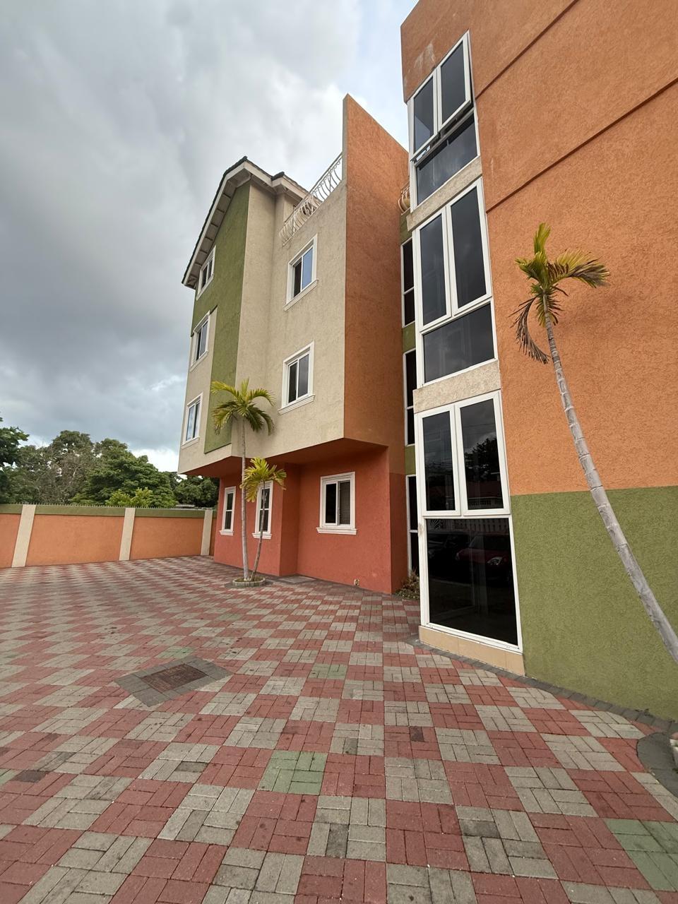 Apt. 2-23 1/2 Elizabeth Avenue