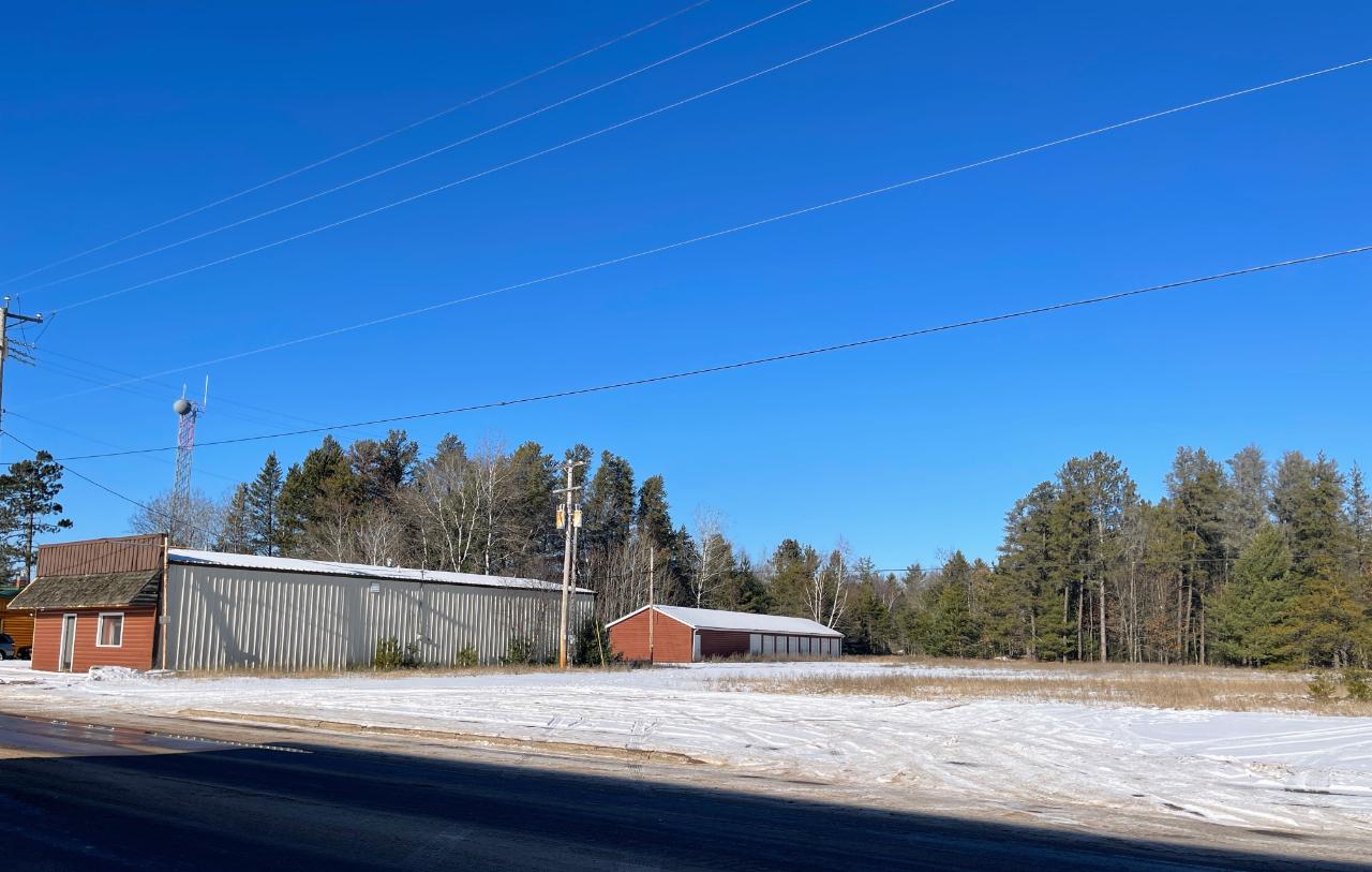 Near Moon Lake Rd S Century 21 Burkett & Associates