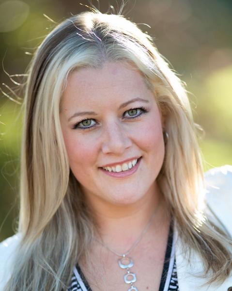 Sara Skelton Agent Photo