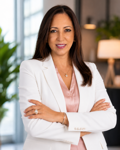 Amada Y. Sánchez-Galán Agent Photo
