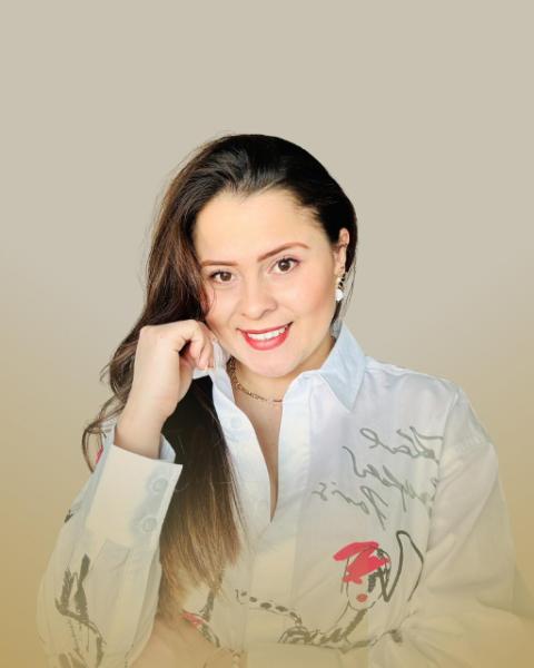 Luz Mary Nosa Meza Agent Photo