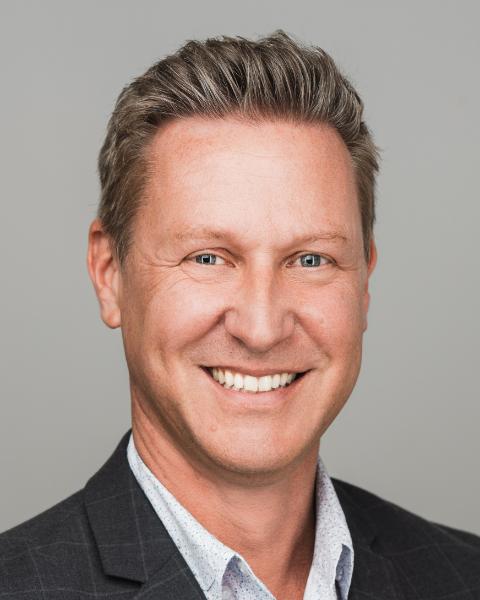 Darren Neuhaus Agent Photo