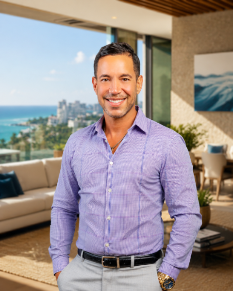 Gerardo  Román  Agent Photo