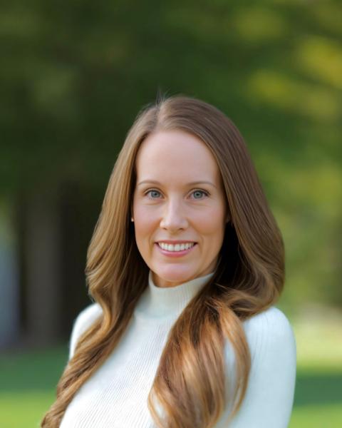 Theresa Werner Agent Photo