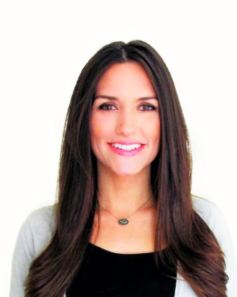 Caroline Hayes Agent Photo