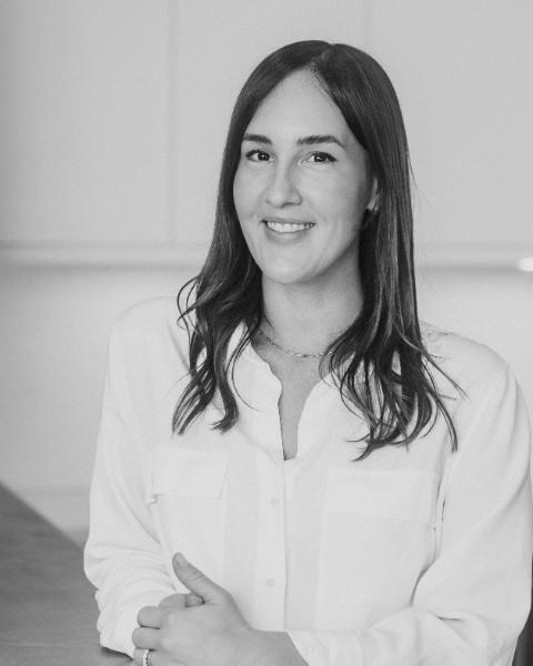Alicia Todd Agent Photo