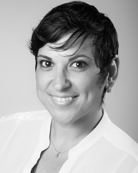 Mary Zervos Agent Photo