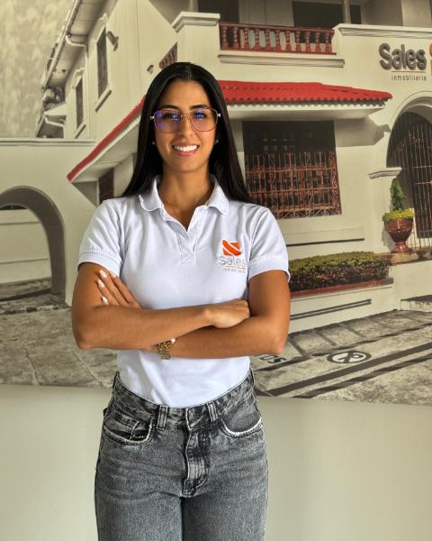Melissa Madrigal Agent Photo