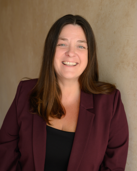 Jenn Raappana Agent Photo