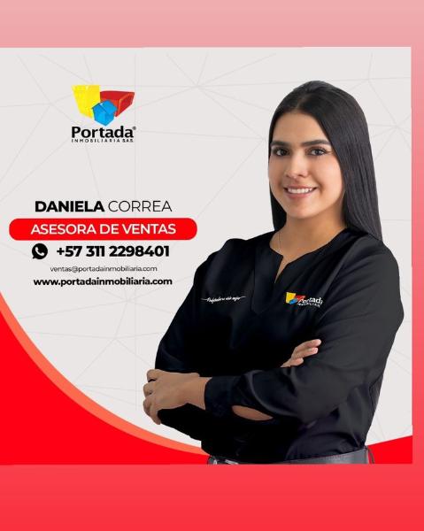 Daniela Correa Agent Photo