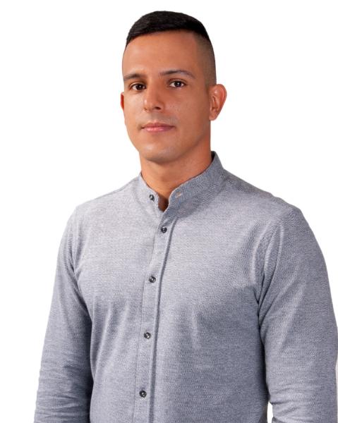 Cristian Escobar Agent Photo