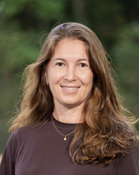 Clara Villegas Agent Photo
