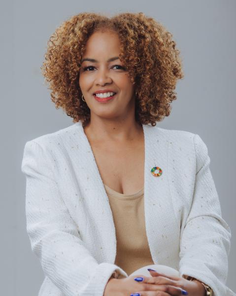 Heather Pinnock Agent Photo