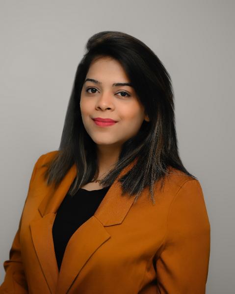 Tania Chhabra - Prec Agent Photo