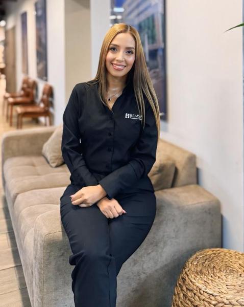 Maria Camila Loaiza Agent Photo