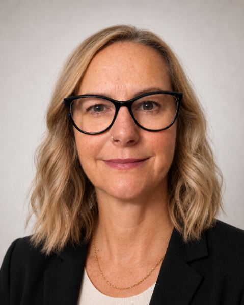Karen Greene Agent Photo
