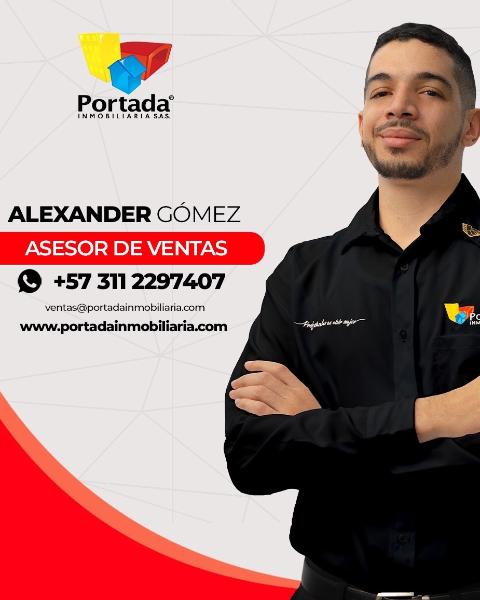 Alexander García Agent Photo