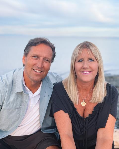 Barry Bowden & Tammy Forberg* Agent Photo