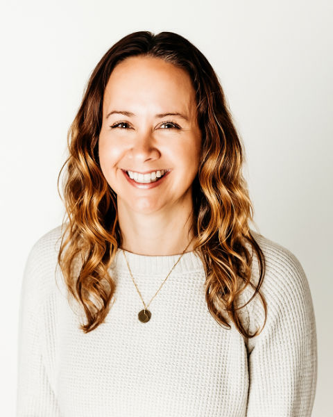 Stephanie Wotachek Agent Photo