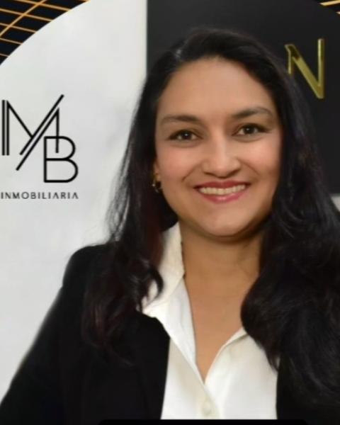 Yesenia Ruiz Agent Photo