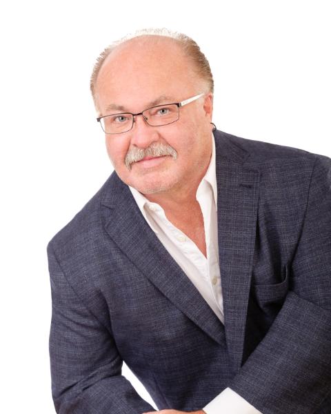 Mike Williams Agent Photo