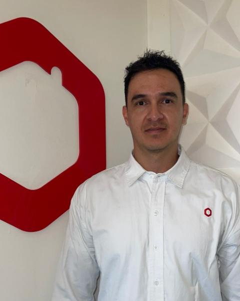 Juan Fernando Llano Agent Photo