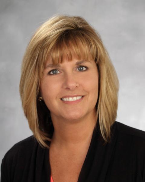 Roxanne Platz, ABR, CRS, GRI Agent Photo
