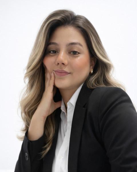 Victoria Suarez Agent Photo