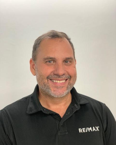 Gerardo Espinet Agent Photo