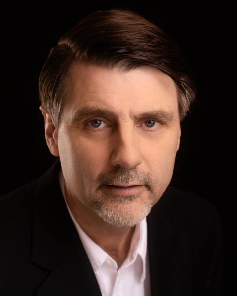 John Isaac Agent Photo