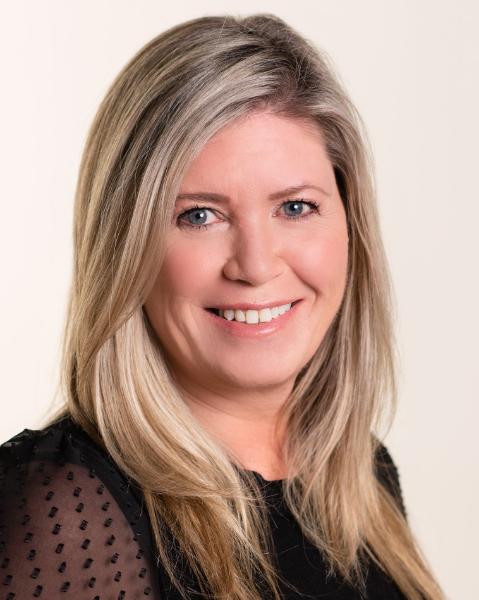 Carrie Ferguson Agent Photo