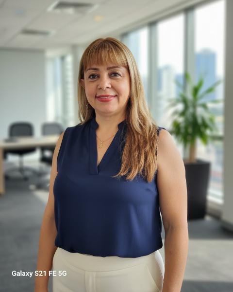 Luz Elena Garcia Chalarca Agent Photo