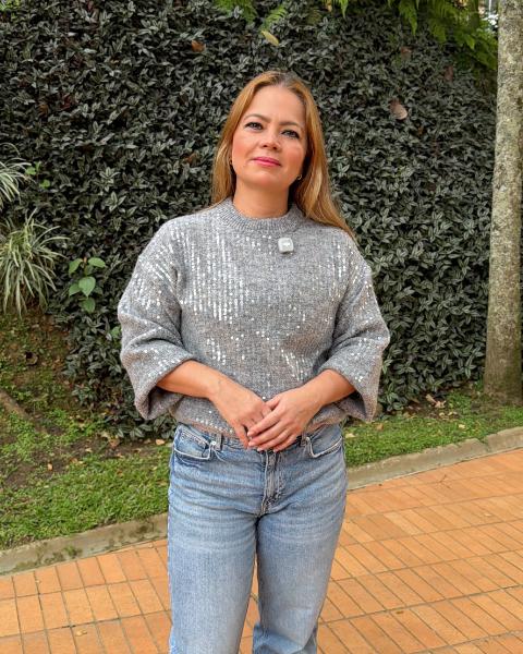 Kelly Alzate Agent Photo